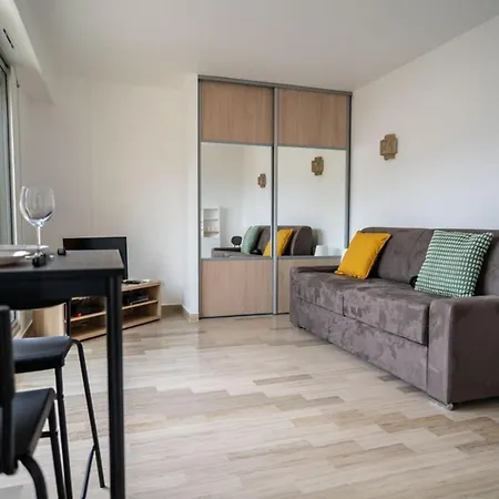 Guestready - Above And Beyond With Views Niza